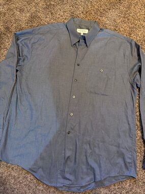 Yves Saint Laurent Men's Navy Textured Button-Up Dress Shirt